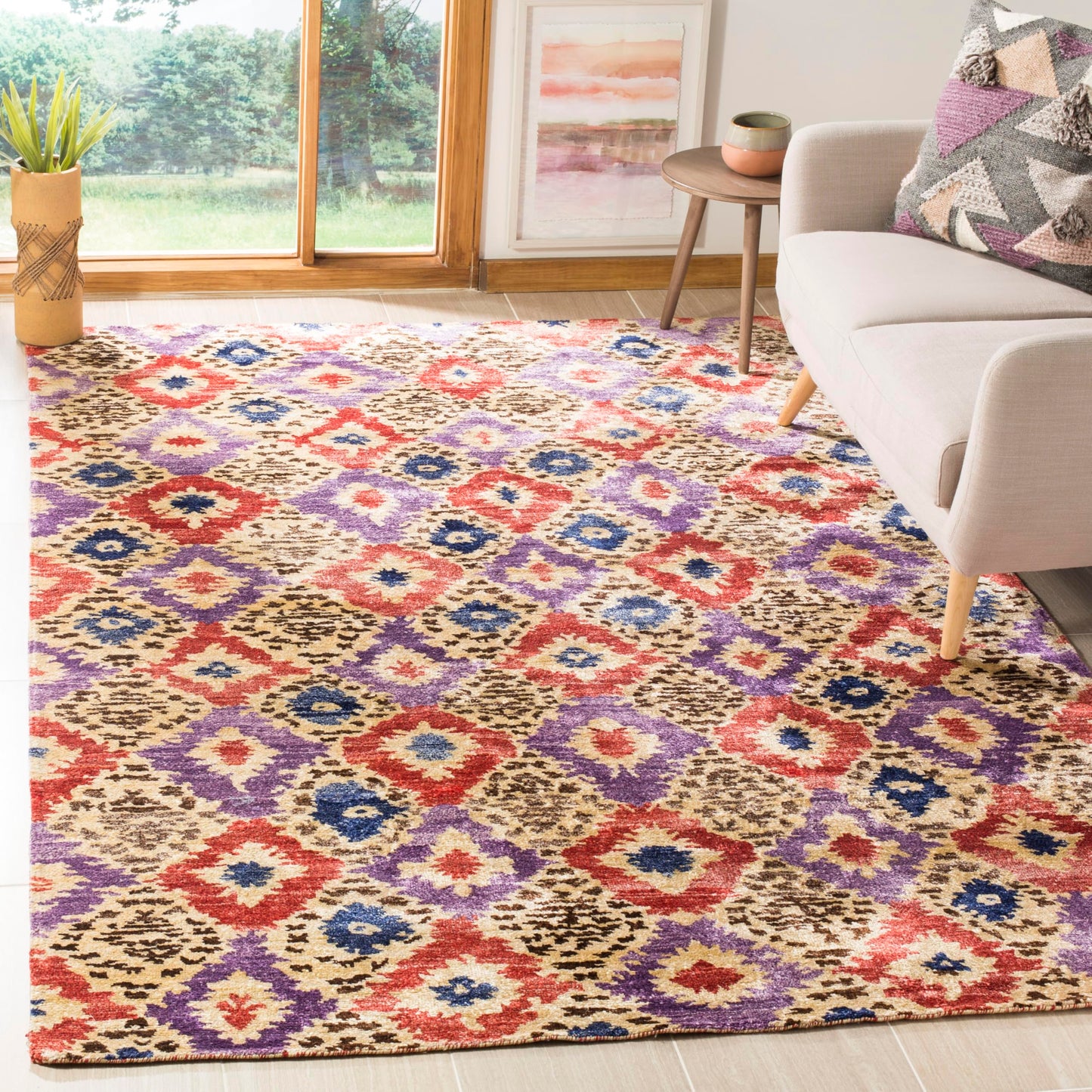 SAFAVIEH Luxor Collection Area Rug - 6' x 9', Purple & Rust, Handmade Ikat Design Banana Silk, Ideal for High Traffic Areas in Living Room, Bedroom (LUX161A)