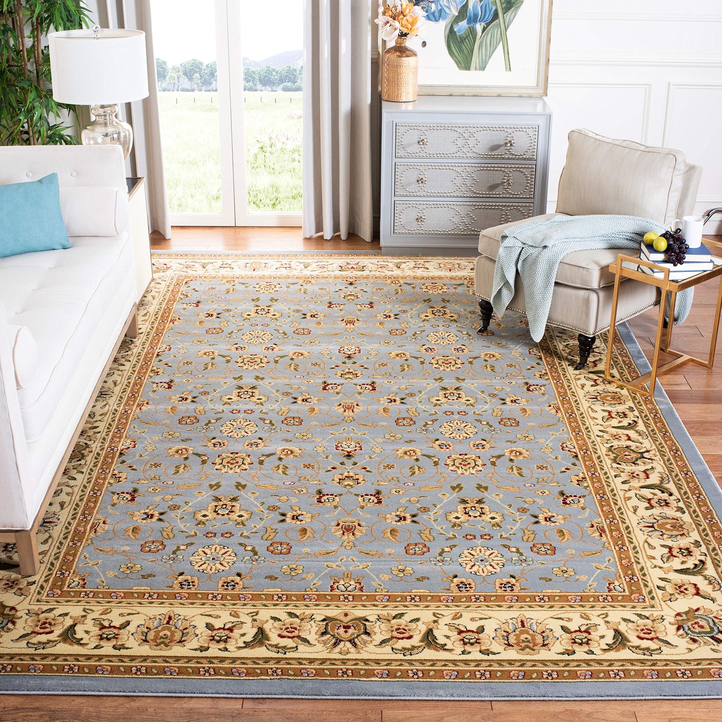 SAFAVIEH Lyndhurst Collection Area Rug - 10' x 14', Light Blue & Ivory, Traditional Oriental Design, Non-Shedding & Easy Care, Ideal for High Traffic Areas in Living Room, Bedroom (LNH312B)