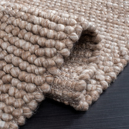 SAFAVIEH Area Rug 6x9 - Natura Collection - Brown, Handmade Wool Blend, Textured Design, Ideal for Living Room, Bedroom, Dining Space (NAT620T)