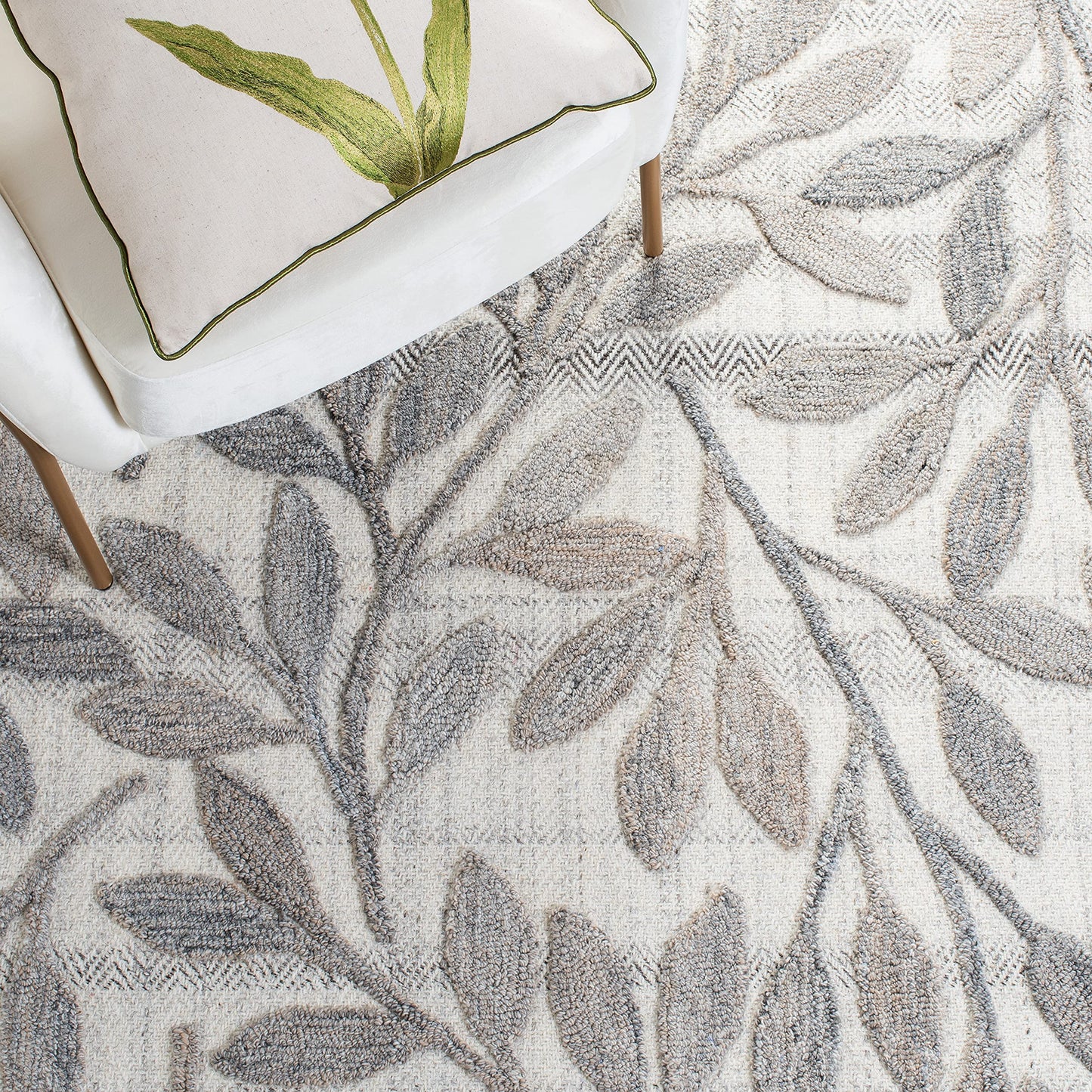 SAFAVIEH South Hampton Collection 8' x 10' Beige SHA302B Handmade Botanical Wool Area Rug
