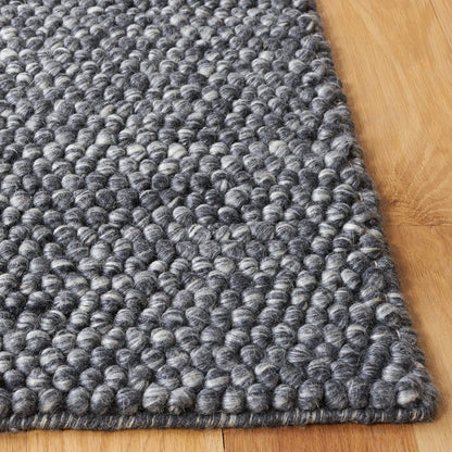 SAFAVIEH Area Rug 6x9 - Natura Collection - Dark Grey, Handmade Wool Blend, Textured Design, Ideal for Living Room, Bedroom, Dining Space (NAT620H)
