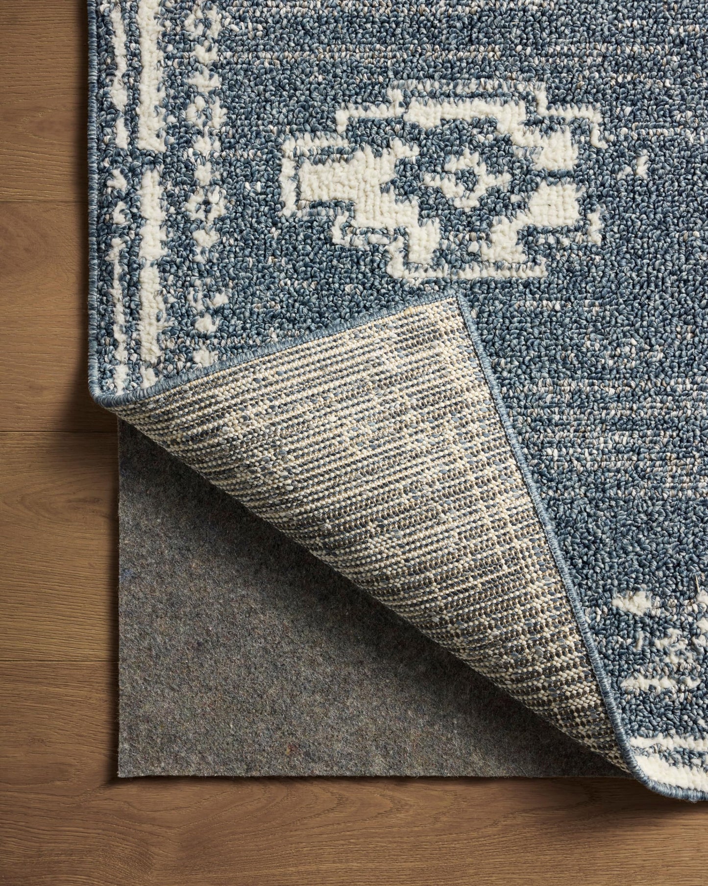 Loloi Magnolia Home by Joanna Gaines Gigi Collection GIG-03 Denim/Ivory 7'-10" x 10' Area Rug
