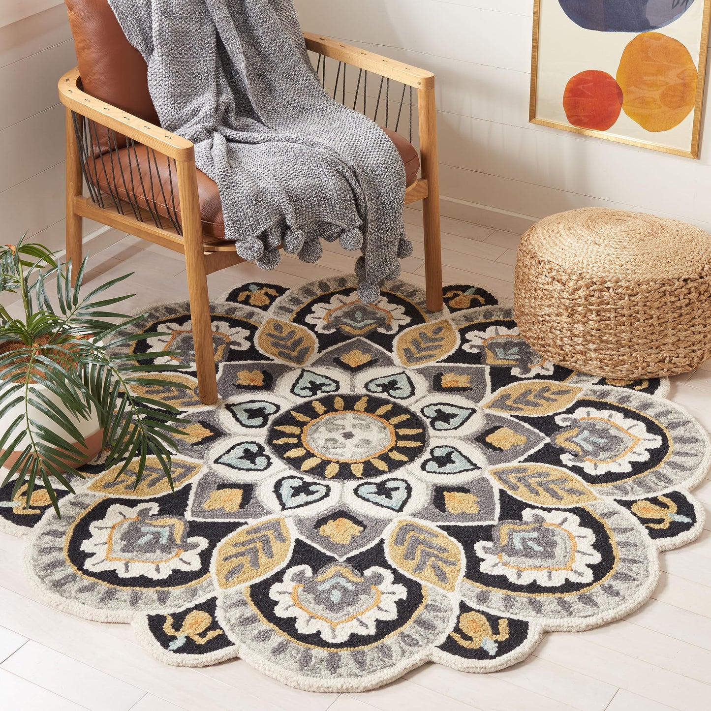 SAFAVIEH Novelty Collection Area Rug - 9' Round, Ivory & Black, Handmade Boho Floral Rustic Country Wool, Ideal for The Living Room, Dining Room, Bedroom (NOV604Z-9R)