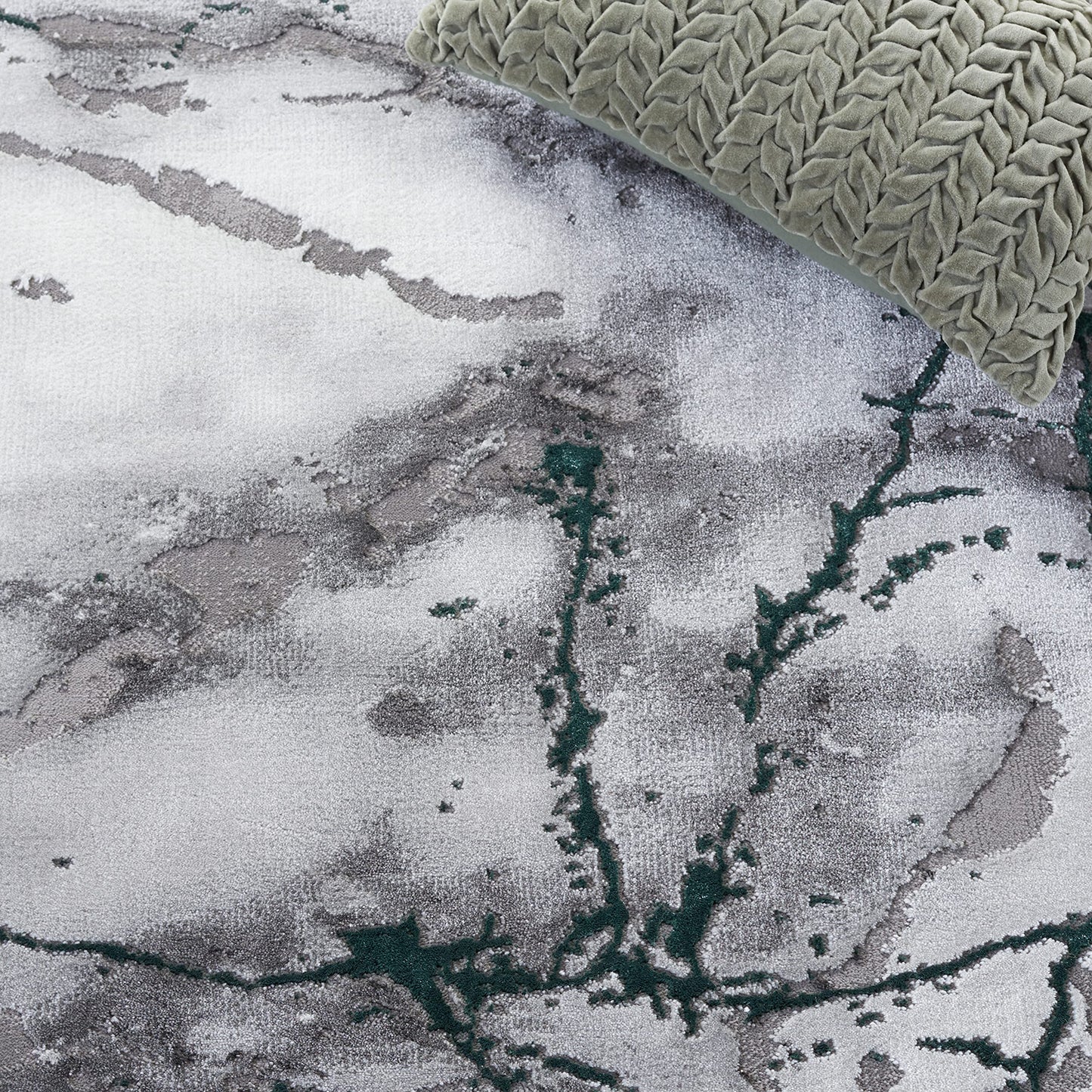 SAFAVIEH Craft Collection Area Rug - 10' Square, Grey & Green, Modern Abstract Design, Non-Shedding & Easy Care, Ideal for High Traffic Areas in Living Room, Bedroom (CFT877Y)