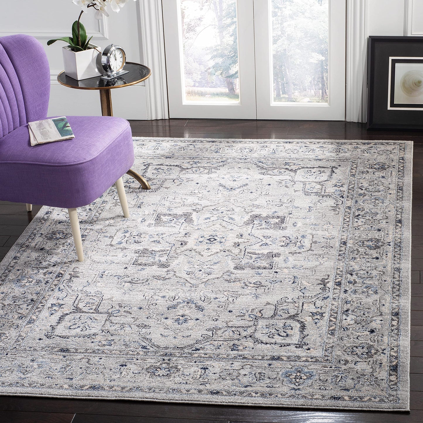 SAFAVIEH Charleston Collection X-Large Area Rug - 11' x 15', Grey & Dark Grey, Oriental Distressed Design, Non-Shedding & Easy Care, Ideal for High Traffic Areas in Living Room, Bedroom (CHL411F)