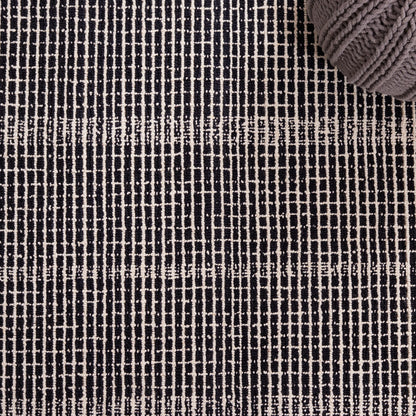 SAFAVIEH Area Rug 8x10 - Abstract Collection - Large - Black & Ivory, Handmade Wool, Ideal for Living Room, Bedroom, Office, Dining Space (ABT482Z)