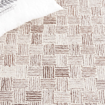 SAFAVIEH Area Rug 8x10 - Micro-Loop Collection - Large - Brown & Ivory, Handmade Wool, Geometric Design, Ideal for Living Room, Bedroom, Office, Dining Space (MLP537T)