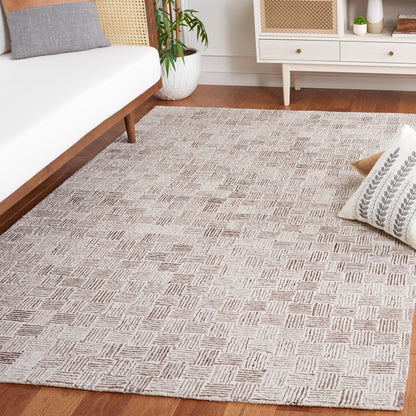 SAFAVIEH Area Rug 8x10 - Micro-Loop Collection - Large - Brown & Ivory, Handmade Wool, Geometric Design, Ideal for Living Room, Bedroom, Office, Dining Space (MLP537T)