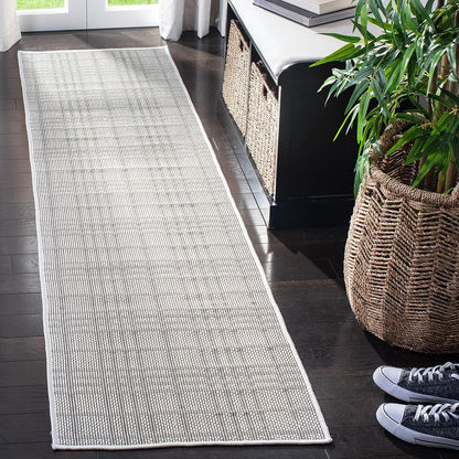 SAFAVIEH Bermuda Collection Runner Rug 2' x 6', Ivory & Light Grey, Non-Shedding, Machine Washable Indoor/Outdoor