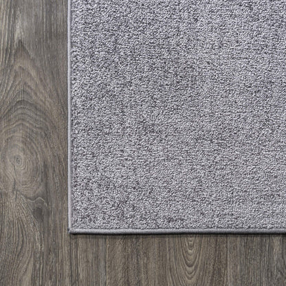 JONATHAN Y Haze Solid Low-Pile Gray Indoor Area Rug 10x14, Coastal,Bohemian,Minimalist,Classic, Easy-Cleaning for Living Room,Bedroom,Kitchen,Pet Friendly,Non-Shedding (SEU100A-14)