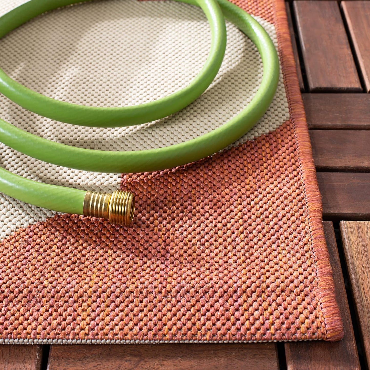 SAFAVIEH Courtyard Collection Accent Rug - 2' x 3'7", Beige & Terracotta Non-Shedding & Easy Care