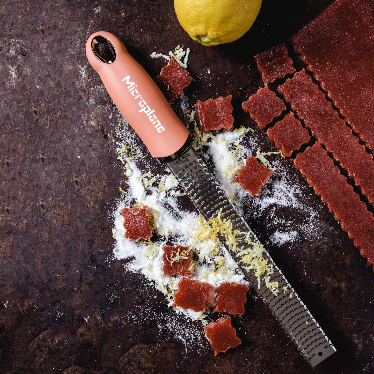 Microplane Premium Classic Citrus Zester and Parmesan Cheese Grater (Cinnamon)